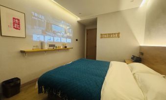 First encounter homestay