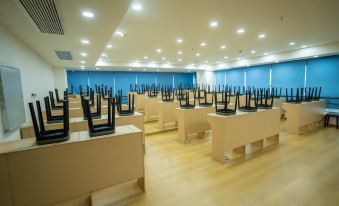 Laizhu Xingchen Hotel (Chengdu Chunxi Road)