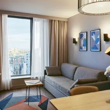 Aparthotel Adagio Glasgow Central Отели рядом с достопримечательностью «Стадион «Айброкс»»
