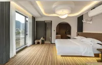 Yunduo Meiyuan (Libo Xiaoqikong West Gate) Hotels near Libo Lianshanwan Rural Tourism Area