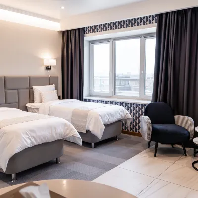 Sea Breeze Boutique-Hotel Vladivostok ユルブリンナー記念碑周辺のホテル
