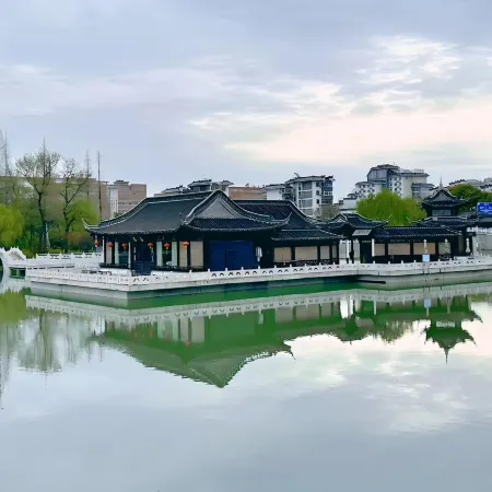 Mercure Yangzhou East High-speed Railway Station