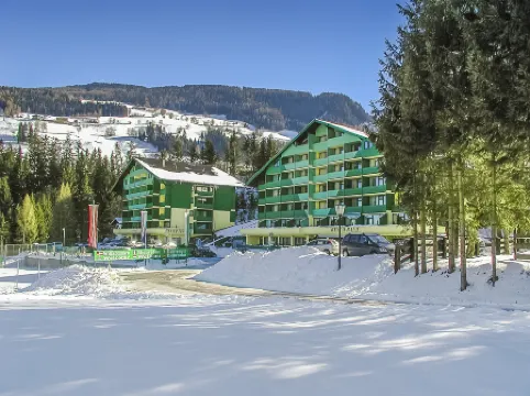 Alpine Club Resort