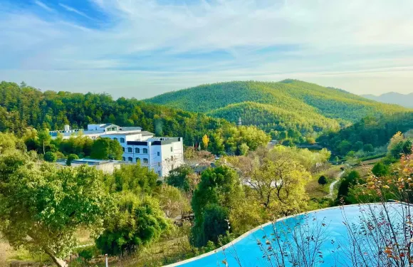 宜興氿悦沐心香村酒店