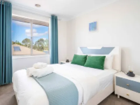 Spacious 4B House in PointCook Hotels in Point Cook