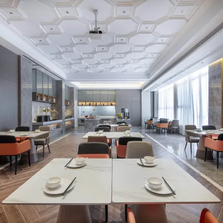 Vienna International Hotel