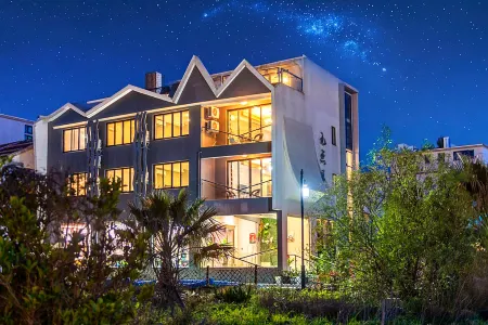 Shengsi 9:30 B&B Отели рядом с достопримечательностью «Dabei Mountain»