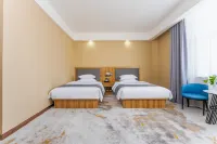 Huining Hotel - 2-Star