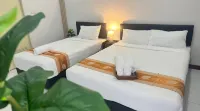 V RICH Hotel di 