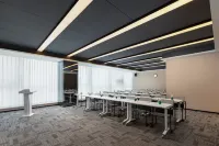 Ordos Dongsheng District National Fitness Center Atour Hotel