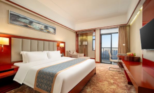 Tianyi East Ring Hotel (East High-speed Railway Station)