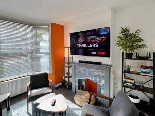 Clarence House Hotels in Waltham Forest