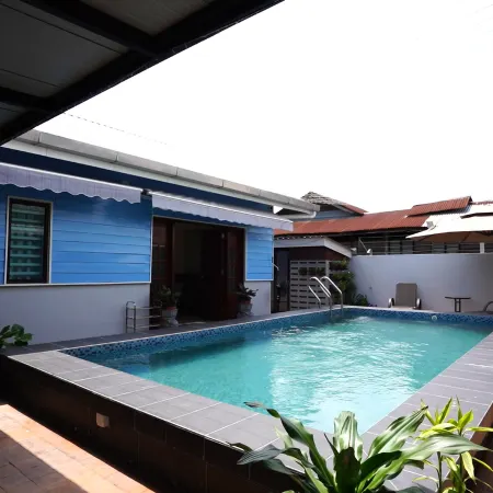 Voon Cottages@Pinjistation | Private Pool | 10pax