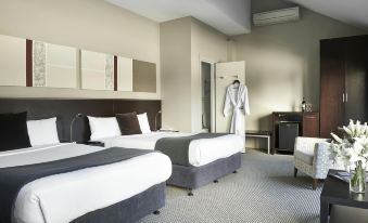 Vulcan Hotel Sydney