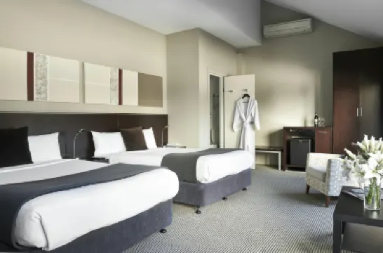 Vulcan Hotel Sydney Hotels near Powerhouse Museum