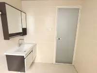 Lili · Female-Only Hostel