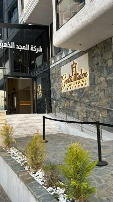 Golden Balcony Hotel