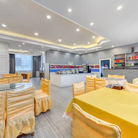 LANOU Hotel (Daocheng Binhe Road)