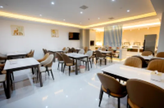 雲享飯店（開封宋城路高鐵站店）