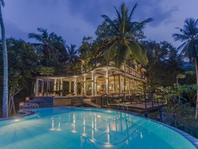 The Far Pavilion by Edwards Collection - Pinnawala
