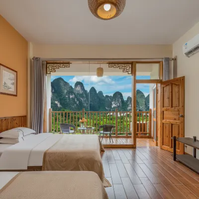 Yangshuo Xining Ge Inn (Yulong River National Tourist Resort) Hotel dekat Yueliangshan Scenery Area