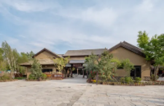 花築奢·深林民宿（長白山北坡集散中心恩都裏店） 酒店