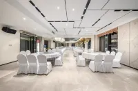 Huanlesong Hotel (Jiaxing Zhongguancun Wanli Square)