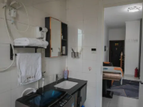 Xinxin Homestay Xiaoguan