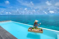 Diamonds Thudufushi Maldives Resort & SPA Hotels in Himandhoo