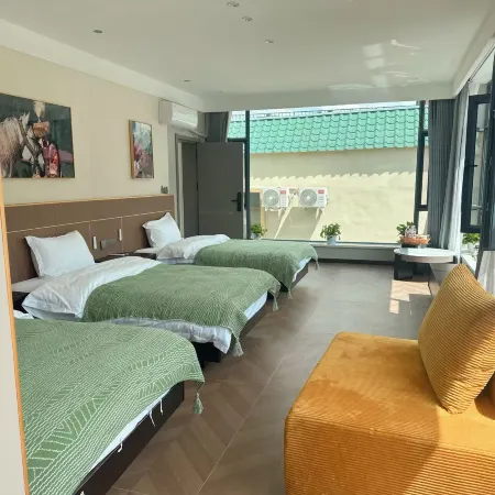 Qingjian Liju Homestay (Bee Town)