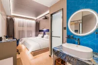 德全國樂飯店（亞運村鳥巢店） 清華大學-電子工程系附近的飯店