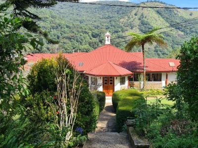 Meena Ella Colonial Holiday Bungalow
