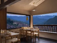 Luanxi · YunShe Cultural Boutique Stay (Xijiang Qianhu Miao Village Viewing Platform) Hotels in Leishan