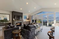 Queenstown House Bed & Breakfast and Apartments