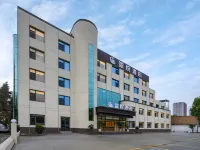 藍悅飯店（保定東站河大新區店） 保定博物館附近的飯店