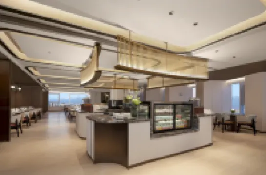 烏魯木齊站希爾頓花園酒店