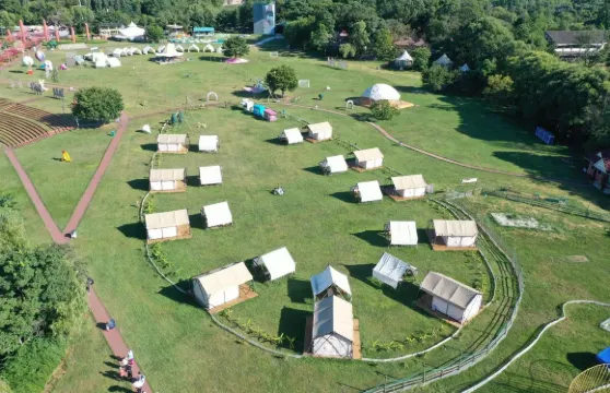 貞豐三岔河星空酒店