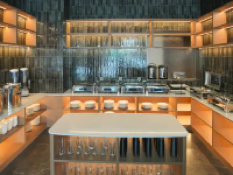 Lairna Hotel Hotels in Gu'an