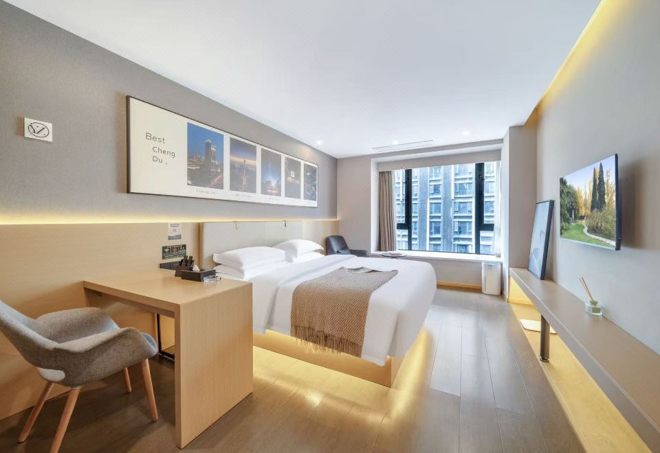 서비스 아파트의 주방 및 생활 공간