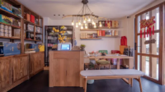 Fengyi Pavilion Homestay in Jiuhua Mountain.