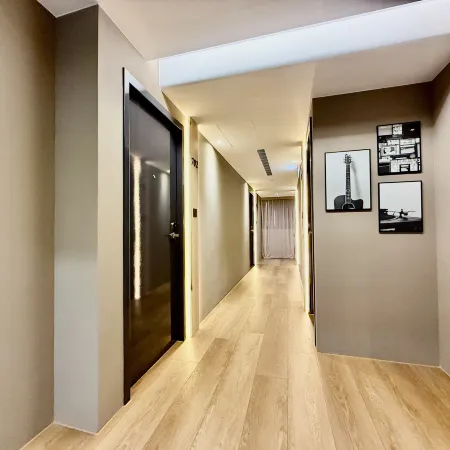 N2 Hotel Отели рядом с достопримечательностью «Храм Паочуэ»