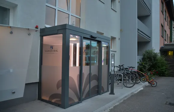 新海德堡公寓旅館