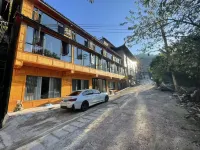 Xijiang Qianhu Miaozhai Fuqingju Inn