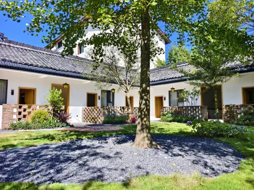 Jianmenguan Ningjiayuan Homestay