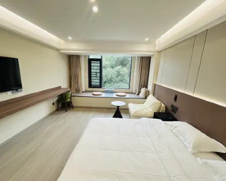 E Fang Homestay (Chizhou High-Speed Railway Station) Hotels in Chizhou