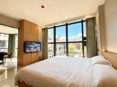 ShanKeJu Homestay・Shankeju Homestay (Xishui Qilong Impression) Hotels near Xishui Gymnasium