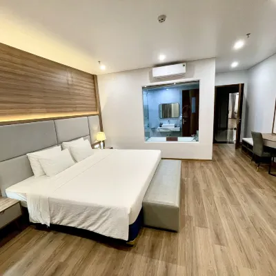 中央下龍酒店 鄰近Ha Binh Cruises的酒店