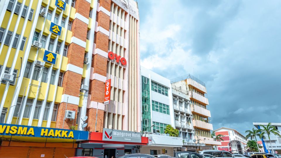 OYO Tawau Hospital Formerly Mangrove Hotel