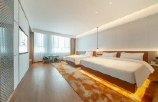 Licheng Huasheng International Hotel (Qemushi County Government Branch)