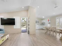 Big4 Adventure Whitsunday Resort Hotels in Cannonvale